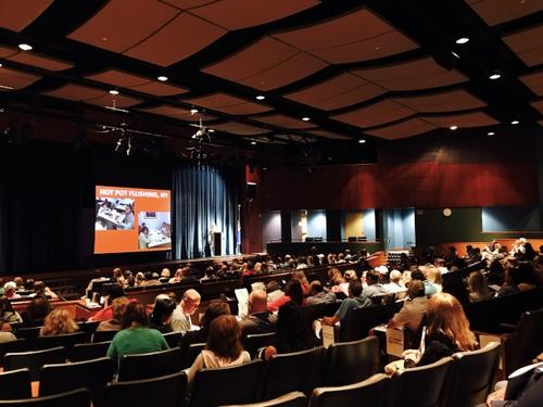 贏在起跑線？中國孩子赴美留學(xué)是否越早越好？