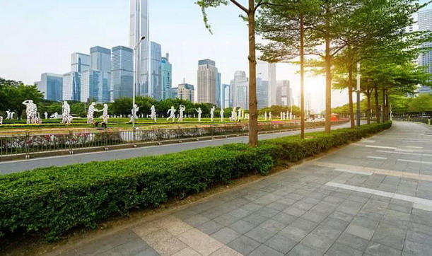 新交管條例出臺(tái) 執(zhí)行標(biāo)準(zhǔn)應(yīng)盡快跟上<img  style=