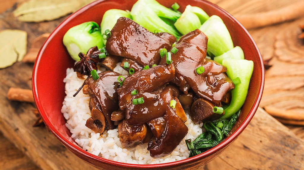 療愈心靈的，可能只是一份平凡的豬腳飯