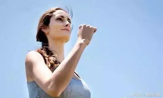 不愛出門運動？原地跑步也能減脂！